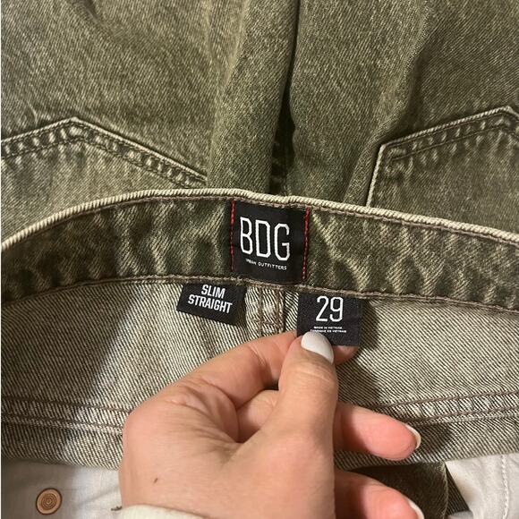 Urban Outfitters BDG High-Waisted Slim Straight Jean in Washed Green Women's 29 - Picture 10 of 12